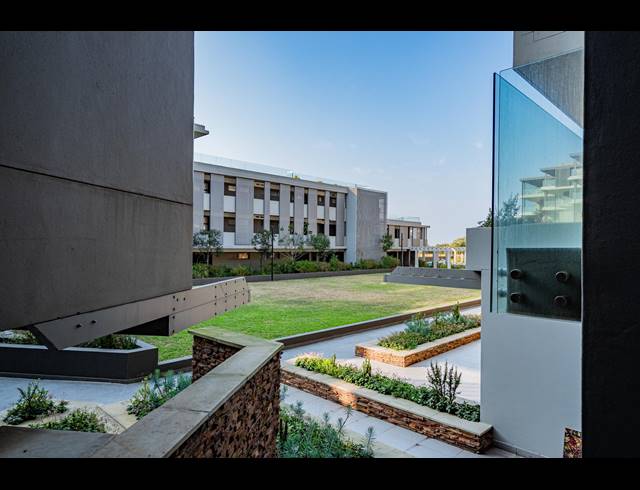2 BEDROOM APARTMENT FOR SALE IN SIBAYA PRECINCT